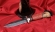 Подарочный Нож Спартанец сталь дамаск торцевой с воронением, рукоять карельская береза красная, мокуме-гане на подставке