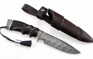 Нож Походный сталь дамаск полный камень, рукоять и ножны резные дерево венге, мельхиор Нож Походный сталь дамаск полный камень, рукоять и ножны резные дерево венге, мельхиор