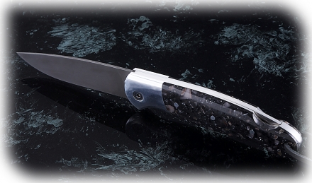 Нож Ворон, складной, сталь Х12МФ, рукоять накладки акрил гранит с дюралью