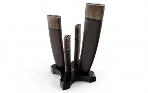 Подставка для ножей дерево венге + карельская береза