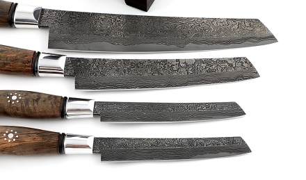 Набор ножей; Шеф в подставке из венге + карельская береза, сталь дамаск ламинированный, рукоять карельская береза стабилизированная коричневая