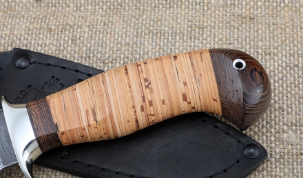 Нож Лидер сталь дамаск с долом рукоять береста (NEW) Нож Лидер сталь дамаск с долом рукоять береста (NEW)