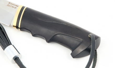 Нож Кабан сталь Х12МФ(сатин), рукоять черный граб резная, латунь Нож Кабан сталь Х12МФ(сатин), рукоять черный граб резная, латунь