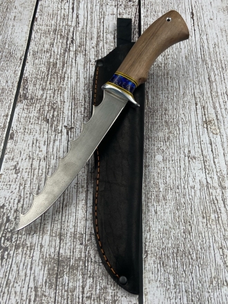 Нож филейный из х12мф,рукоять акрил синий и ясень (распродажа)