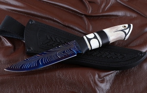Нож Кайман дамаск торцевой с воронением черный граб рог лося