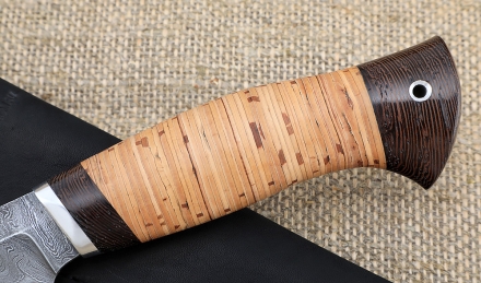 Нож из дамасской стали Енисей, рукоять береста Нож из дамасской стали Енисей, рукоять береста