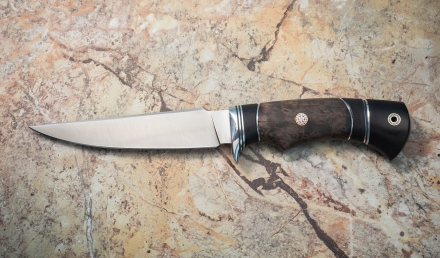 Нож Комар сталь Elmax рукоять черный граб и стабилизированная карельская береза коричневая 