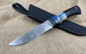 Нож Ягуар сталь D2, рукоять стабилизированный кап клена синий - черный граб (распродажа) 