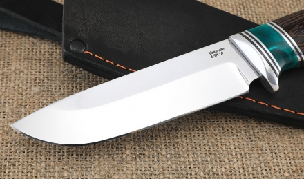 Нож Странник 95х18 рукоять акрил зеленый и венге 