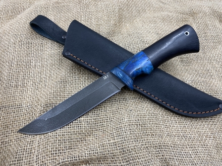 Нож Охотник сталь ХВ-5, рукоять стабилизированная карельская береза синяя - черный граб (распродажа) 