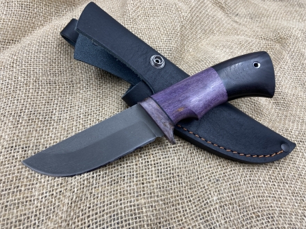 Нож Заяц сталь х12мф, рукоять стабилизированная карельская береза фиолетовая-черный граб (распродажа)