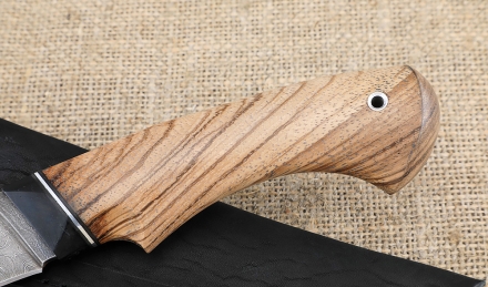 Нож Голец сталь дамаск, рукоять зебрано града акрил Нож Голец сталь дамаск, рукоять зебрано града акрил