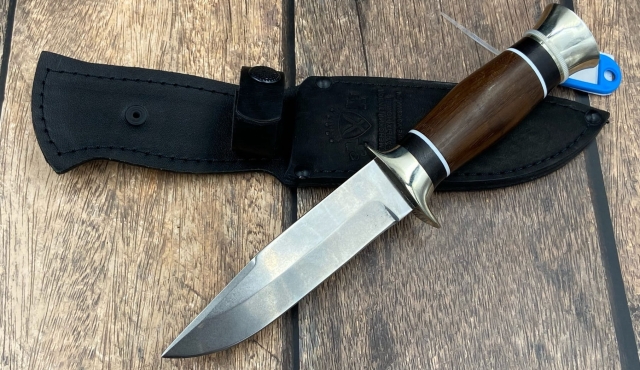 Нож Лидер N698, рукоять венге черный граб (распродажа) 