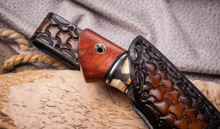Нож из стали S390 «Лютик», рукоять карельская береза коричневая, кость мамонта и бубинга
