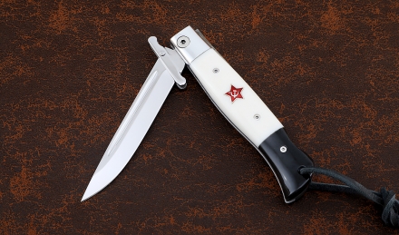 Нож Финка НКВД складная сталь Elmax накладки акрил белый+черный с красной звездой из серебра 925