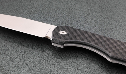 Нож складной Кайман сталь Elmax накладки карбон + AUS8 (подшипники, клипса)