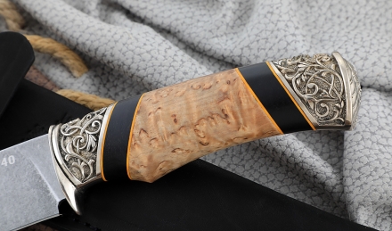 Нож Нептун сталь К340, рукоять карельская береза черный граб, мельхиор Нож Нептун сталь К340, рукоять карельская береза черный граб, мельхиор