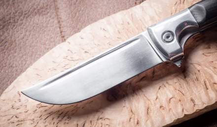 Нож Складной на подшипнике Пчак сталь M390, накладки черный граб Нож Складной на подшипнике Пчак сталь M390, накладки черный граб