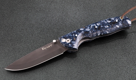 Складной нож Акула, сталь булат, рукоять накладки акрил синий Складной нож Акула, сталь булат, рукоять накладки акрил синий