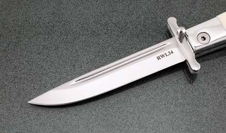 Нож Финка НКВД складная сталь RWL-34 накладки акрил белый+черный с красной звездой со штифтом