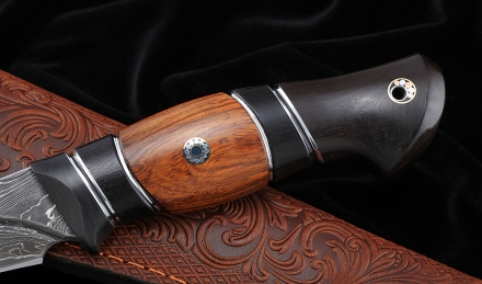 Нож №47 дамаск ламинированный с долом черный граб железное дерево карбон Нож №47 дамаск ламинированный с долом черный граб железное дерево карбон