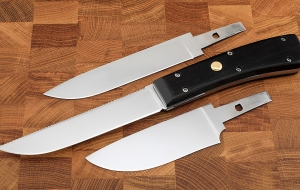 Нож Туристический с тремя сменными клинками Х12МФ рукоять черный граб