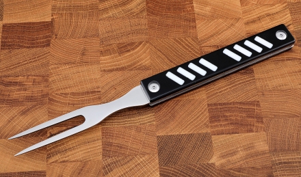 Нож Туристический с двумя лезвиями Х12МФ рукоять акрил черный с белым