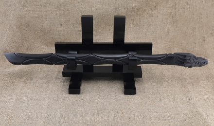 Подарочный сувенир «Вакидзаси» дамаск рукоять резной черный граб с головой дракона на подставке