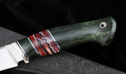 Нож из S390 «Гриф», карельская береза зеленая, зуб мамонта Нож из S390 «Гриф», карельская береза зеленая, зуб мамонта