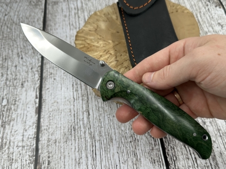 Нож складной Зубр сталь Х12МФ рукоять стабилизированная карельская береза зеленая Нож складной Зубр сталь Х12МФ рукоять стабилизированная карельская береза зеленая