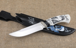 Эксклюзивный нож Русак CPM 125v, рукоять рог лося со скримшоу Юрий Хой Эксклюзивный нож Русак CPM 125v, рукоять рог лося со скримшоу Юрий Хой