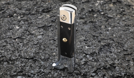 Нож Сапожок выкидной сталь дамаск накладки черный граб