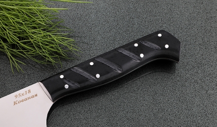 Кухонный нож Шеф №5 сталь 95Х18, рукоять акрил черный Кухонный нож Шеф №5 сталь 95Х18, рукоять акрил черный