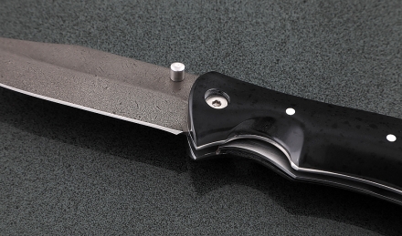 Складной нож Дельфин, сталь Х12МФ, рукоять накладки акрил черный Складной нож Дельфин, сталь Х12МФ, рукоять накладки акрил черный