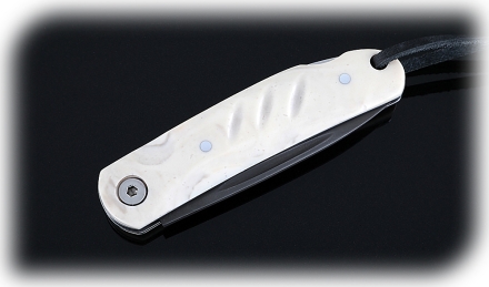 Нож складной Колибри, сталь Х12МФ, рукоять накладки акрил белый Нож складной Колибри, сталь Х12МФ, рукоять накладки акрил белый