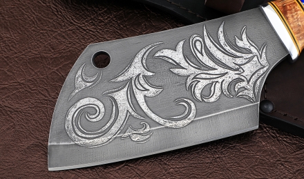 Тяпка №8 сталь Х12МФ, рукоять карельская береза акрил синий