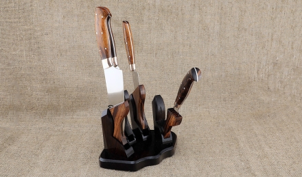 Премиум набор из четырёх ножей Шеф S390 рукоять железное дерево на подставке Премиум набор из четырёх ножей Шеф S390 рукоять железное дерево на подставке