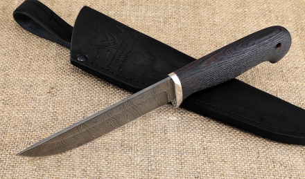 Нож Охотник сталь дамаск, рукоять ясень брашированный Нож Охотник сталь дамаск, рукоять ясень брашированный