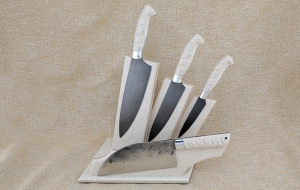 Кухонный набор из стали х12мф рукоять из акрила , подставка из акрила  Кухонный набор из стали х12мф рукоять из акрила , подставка из акрила