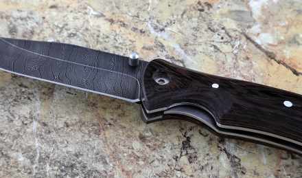 Складной нож Дельфин, сталь дамаск, рукоять накладки венге