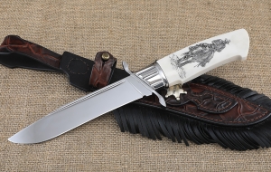 Авторский нож «Шериф» сталь Elmax, рукоять рог лося со скримшоу с формованными ножнами