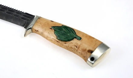 Нож Рыболов-2 сталь дамаск-камень, рукоять карельская береза со вставкой