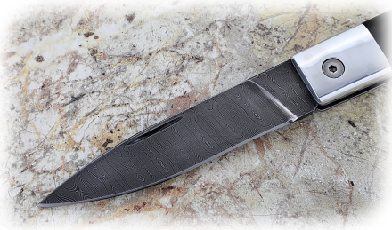 Складной нож Стриж, сталь дамаск, рукоять накладки акрил черный с дюралью