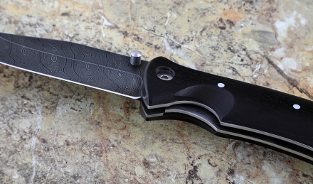 Складной нож Дельфин, сталь дамаск, рукоять накладки черный граб Складной нож Дельфин, сталь дамаск, рукоять накладки черный граб