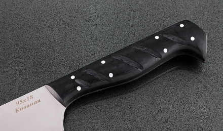 Кухонный нож Шеф №1 сталь 95Х18, рукоять черный акрил Кухонный нож Шеф №1 сталь 95Х18, рукоять черный акрил