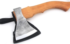 Топор № 1 варка металлов: углерод + ХВГ со следами ковки (короткая рукоять) Топор № 1 варка металлов: углерод + ХВГ со следами ковки (короткая рукоять)