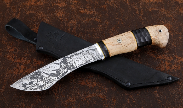 Нож Каратель сталь Х12МФ художественное травление, рукоять карельская береза черный граб