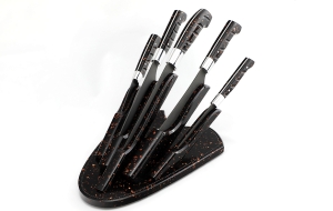 Набор ножей на подставке из акрила коричневого, сталь Х12МФ Набор ножей на подставке из акрила коричневого, сталь Х12МФ