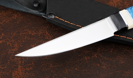 Нож Джур 95Х18 рукоять G10 черная, рог лося, карельская береза синяя Нож Джур 95Х18 рукоять G10 черная, рог лося, карельская береза синяя