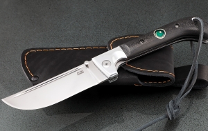 Нож складной Пчак сталь M390 накладки карбон с мусульманским значком Нож складной Пчак сталь M390 накладки карбон с мусульманским значком